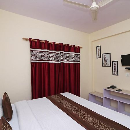 מוסורי Oyo 13728 Hotel Kempty Valley View Hotel & Restaurant מראה חיצוני תמונה