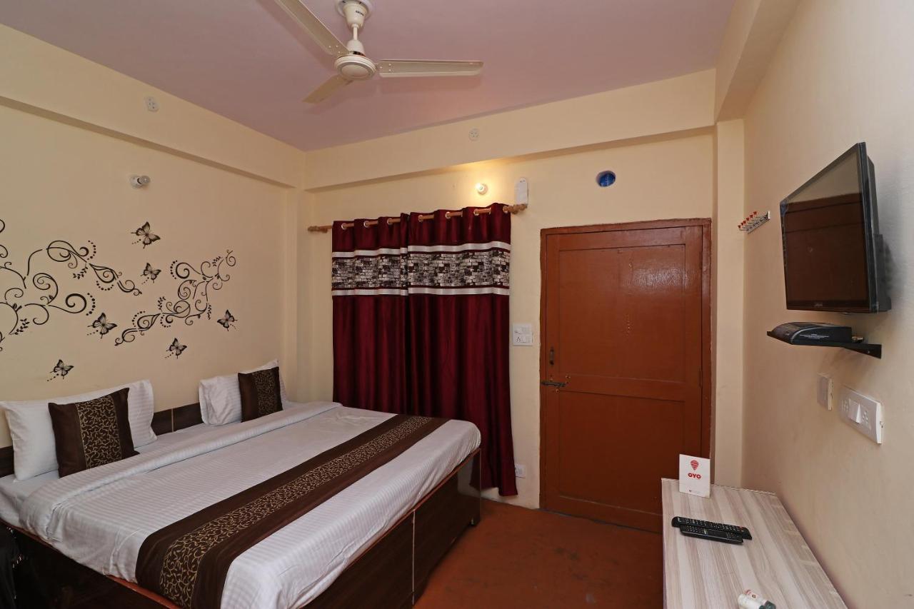 מוסורי Oyo 13728 Hotel Kempty Valley View Hotel & Restaurant מראה חיצוני תמונה