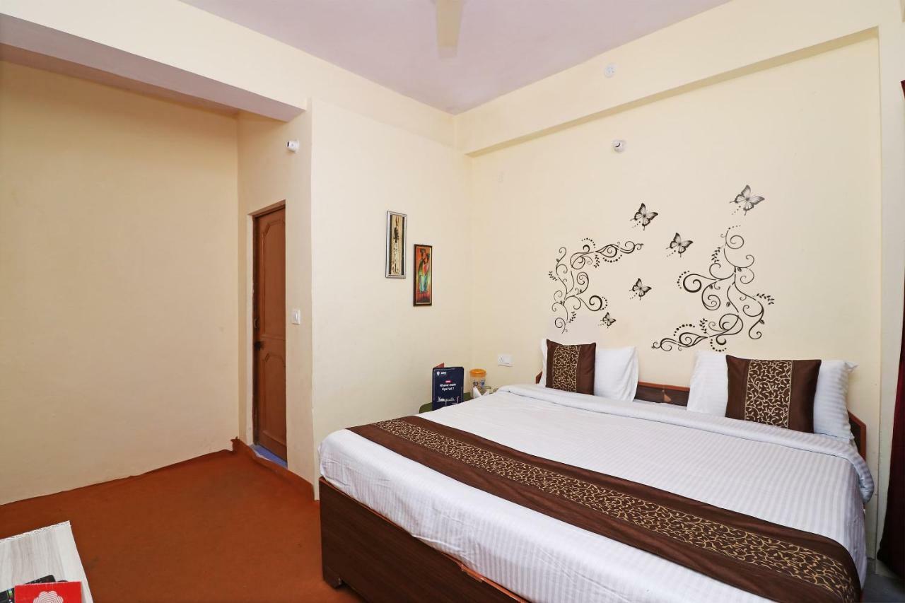 מוסורי Oyo 13728 Hotel Kempty Valley View Hotel & Restaurant מראה חיצוני תמונה